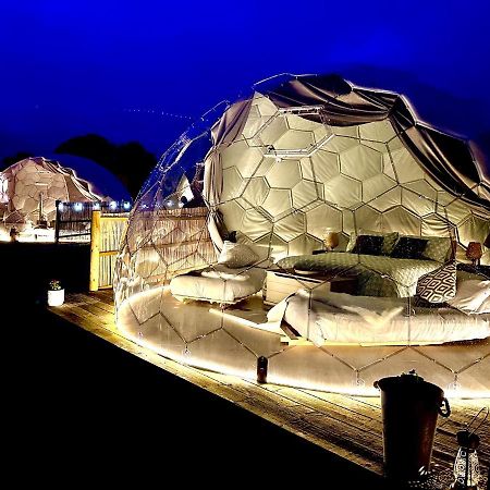 Deerstone Glamping-Pinhaw Beacon Dome Hot Tub Hotel Earby Exterior photo