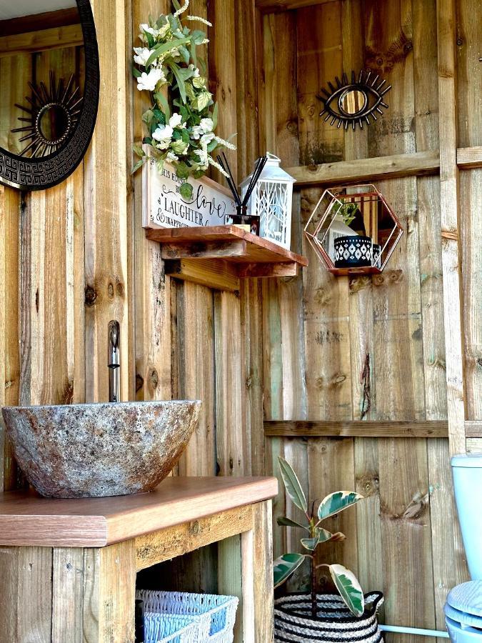 Deerstone Glamping-Pinhaw Beacon Dome Hot Tub Hotel Earby Exterior photo